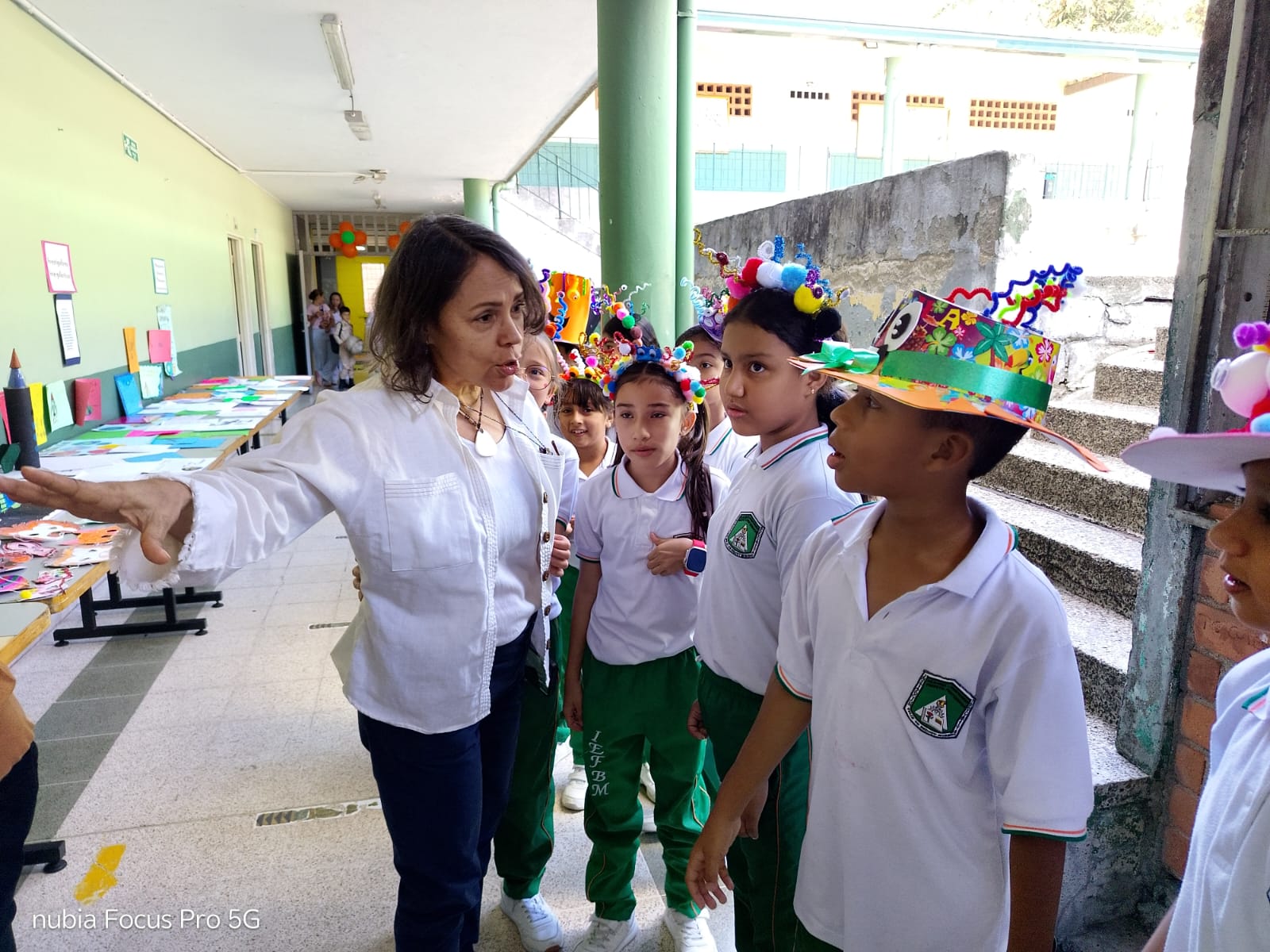 ADOPTA A UN AUTOR DIANA LUCIA RESTREPO (22).